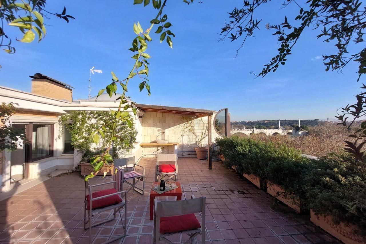 Beautiful Loft In Ponte Milvio With Terrace Roma Exterior foto