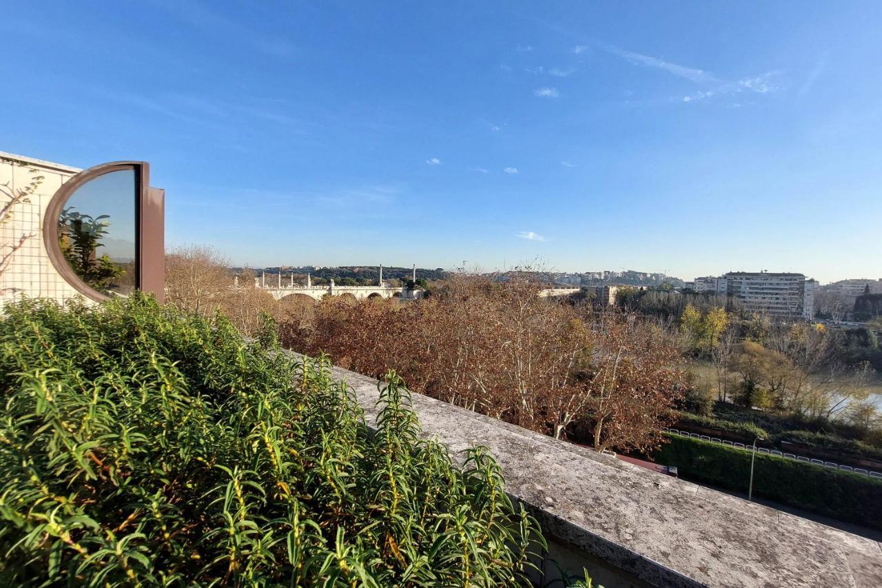 Beautiful Loft In Ponte Milvio With Terrace Roma Exterior foto
