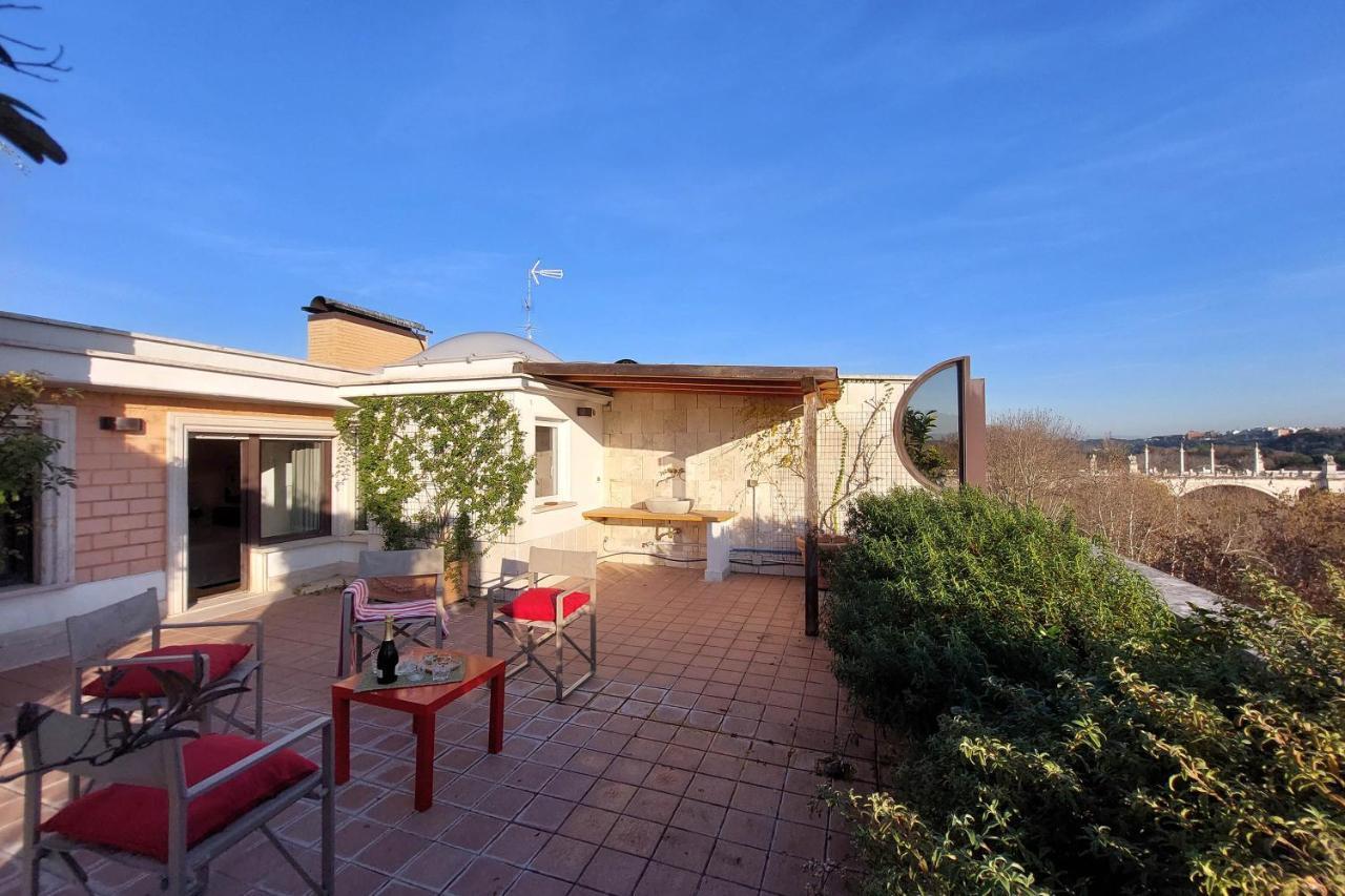 Beautiful Loft In Ponte Milvio With Terrace Roma Exterior foto