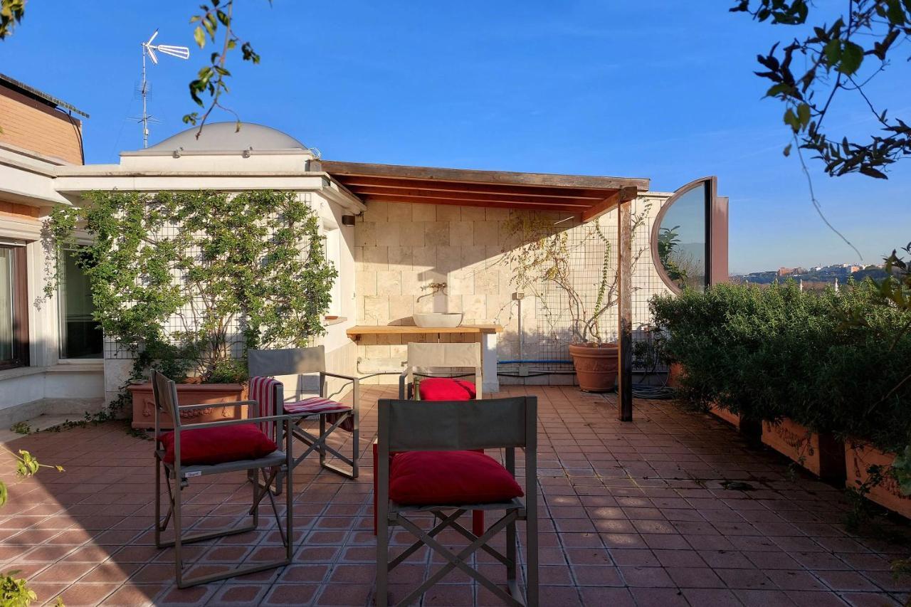 Beautiful Loft In Ponte Milvio With Terrace Roma Exterior foto