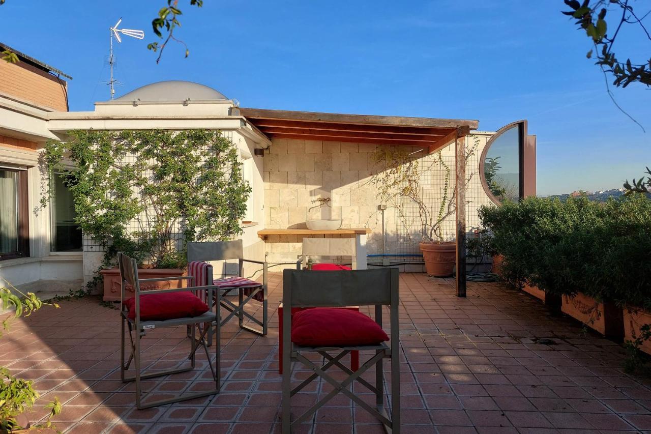 Beautiful Loft In Ponte Milvio With Terrace Roma Exterior foto