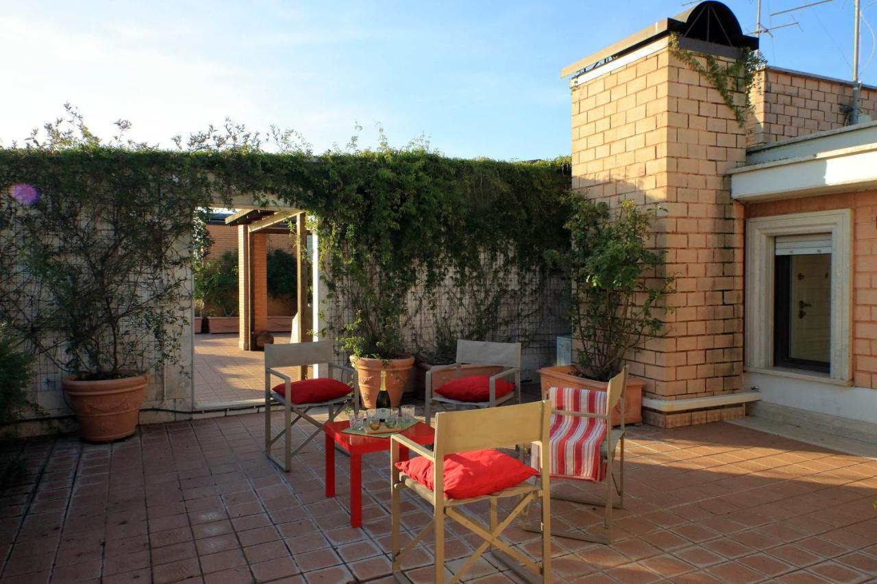 Beautiful Loft In Ponte Milvio With Terrace Roma Exterior foto