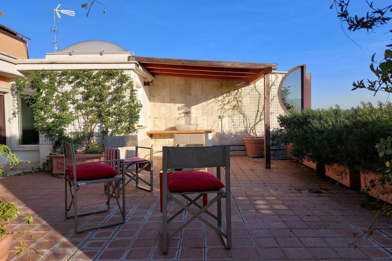 Beautiful Loft In Ponte Milvio With Terrace Roma Exterior foto