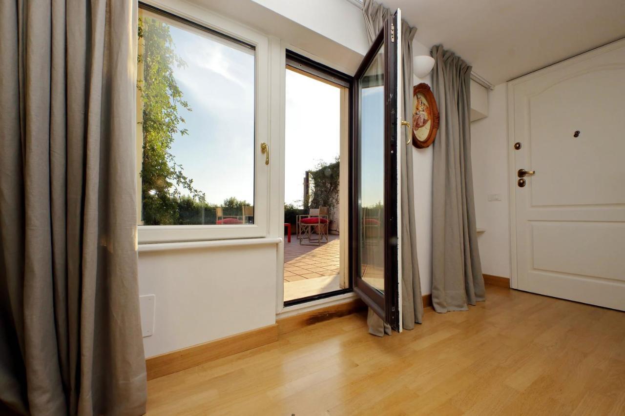 Beautiful Loft In Ponte Milvio With Terrace Roma Exterior foto