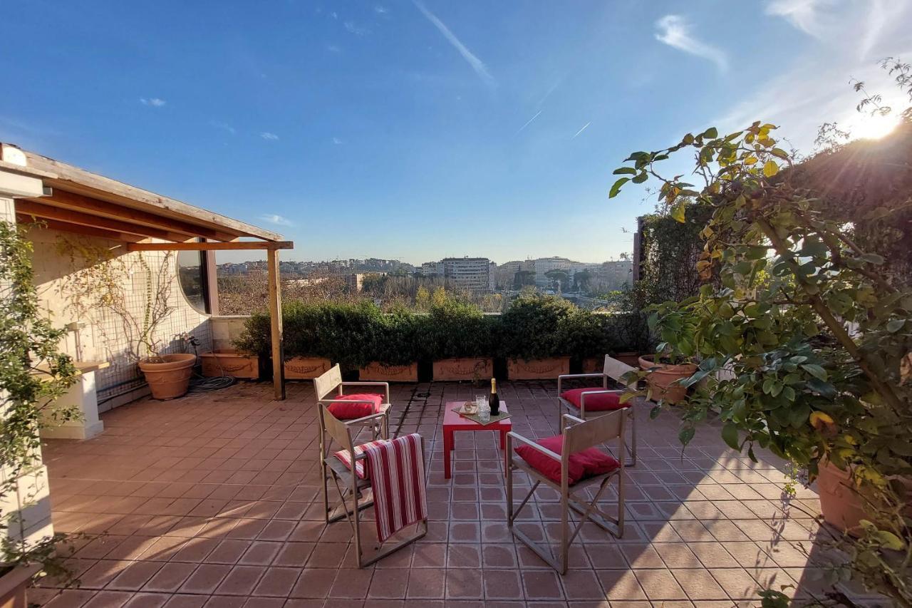 Beautiful Loft In Ponte Milvio With Terrace Roma Exterior foto