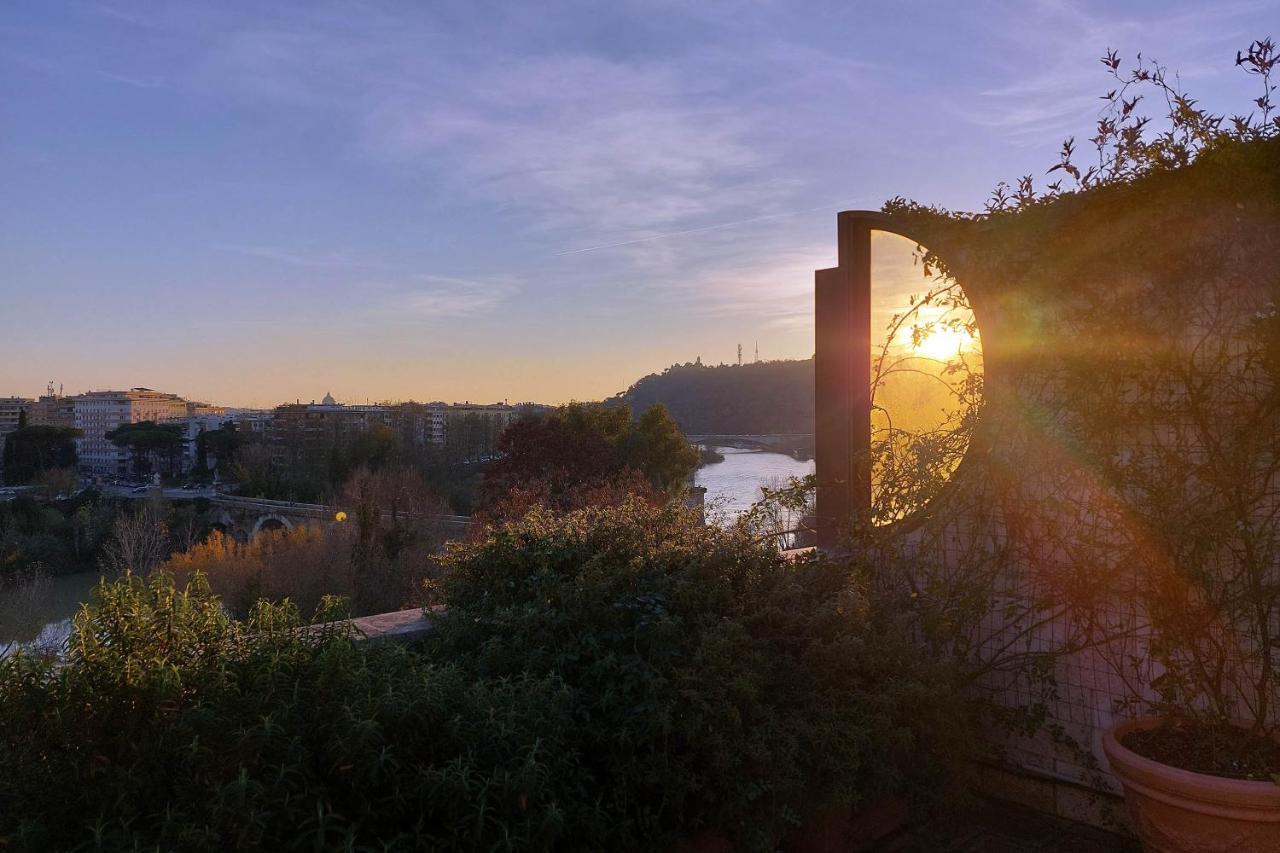 Beautiful Loft In Ponte Milvio With Terrace Roma Exterior foto